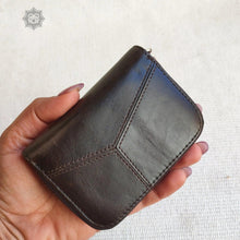 Load image into Gallery viewer, Small Leather Card Holder - Rokkigifts