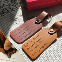 Load image into Gallery viewer, custom quote/ handwriting keychain - Rokkigifts