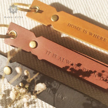 Load image into Gallery viewer, leather keyring with personalised monogram - Rokkigifts