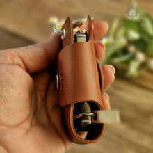 Load image into Gallery viewer, Handmade Leather Car keychain , Car key fob , gift for him, gift for Dad Rokkigifts