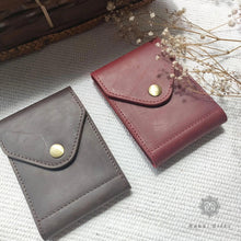 Load image into Gallery viewer, Custom handmade card holder,cardholder for men - Rokkigifts
