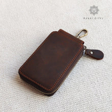 Load image into Gallery viewer, Personlized Leather wallet Key Holder - Rokkigifts
