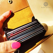 Load image into Gallery viewer, custom card wallet,credit card holder - Rokkigifts
