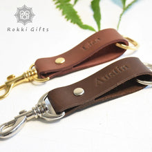 Load image into Gallery viewer, personalised leather keychain for him - Rokkigifts
