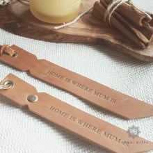 Load image into Gallery viewer, set of custom Leather bookmark and keychain - Rokkigifts
